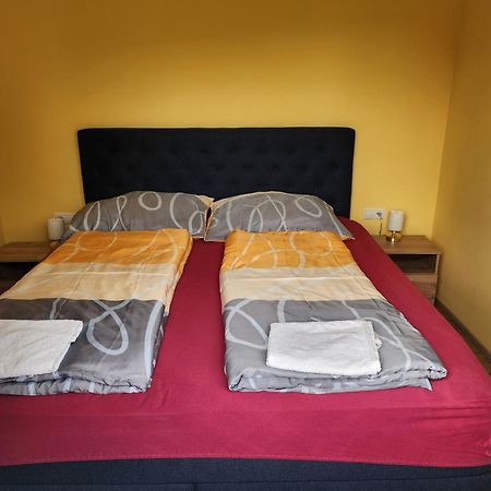 Haus Yuphin Villa Hart bei Graz Bagian luar foto